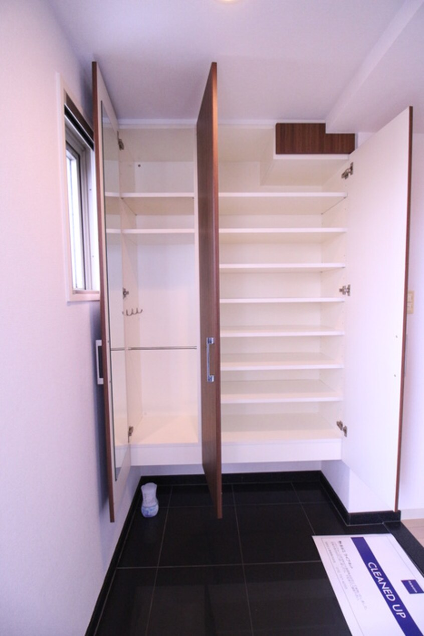 靴箱 レジディア都島Ⅱ