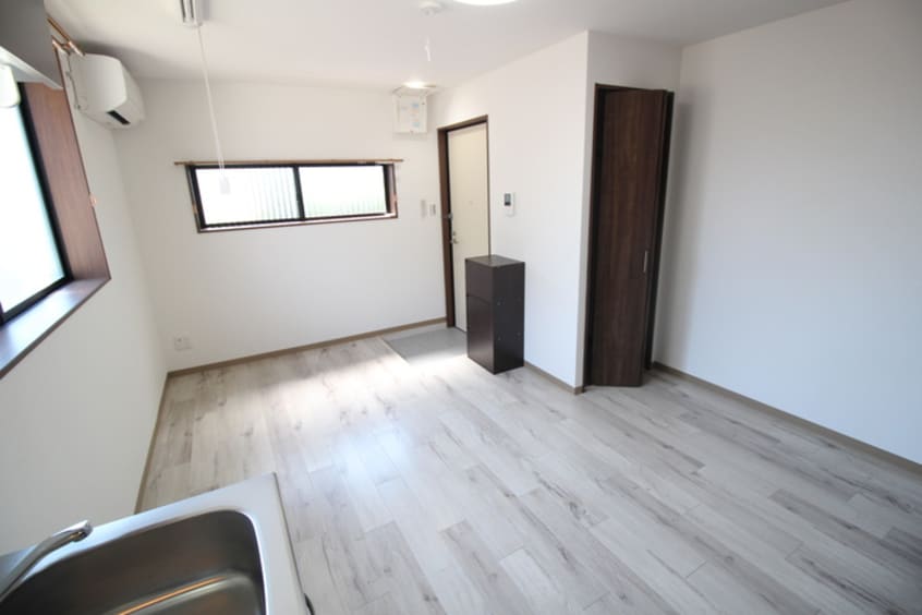 居室 エムコート衣笠