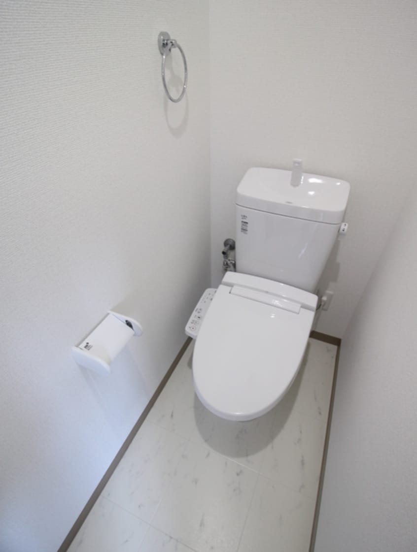 トイレ エムコート衣笠