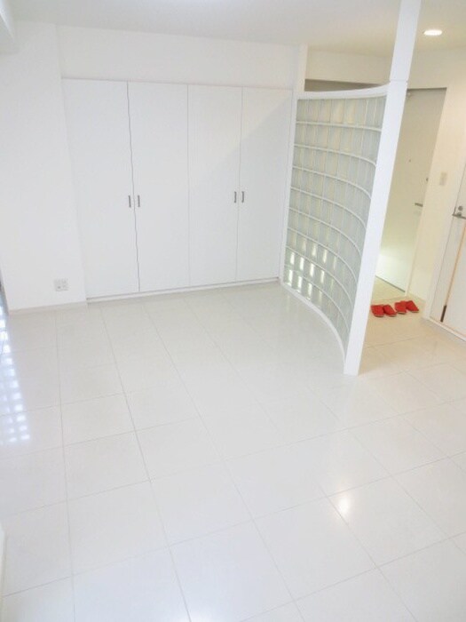 居室 ソ－レブリアンテ