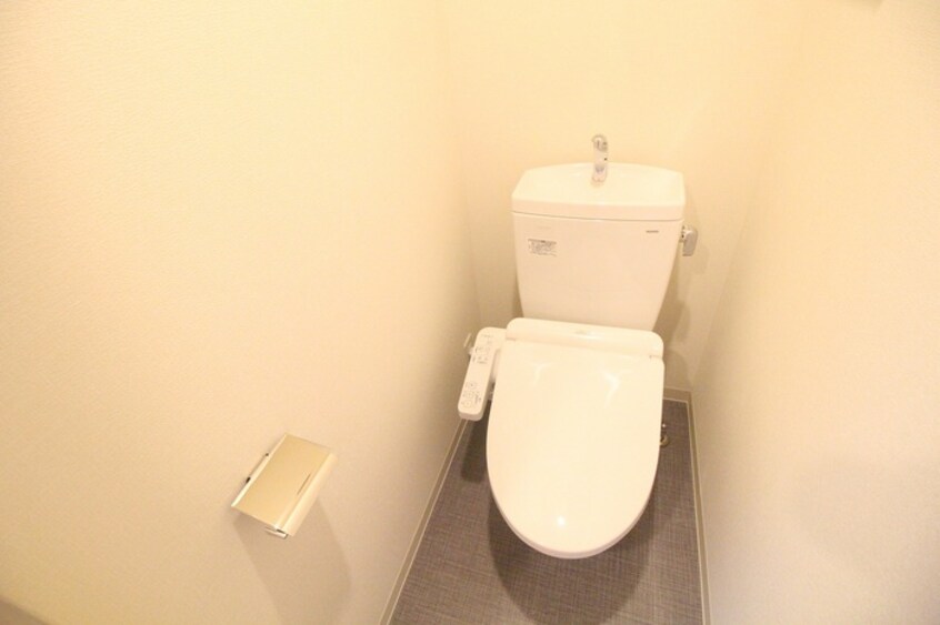 トイレ ﾌﾟﾚｻﾝｽ兵庫ｳﾞｨｱｰﾚ（801）