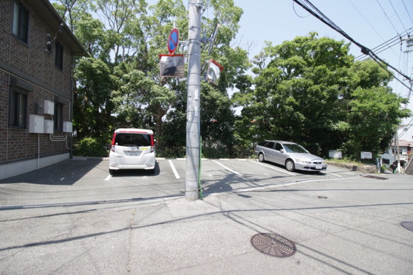 駐車場 グリチネ