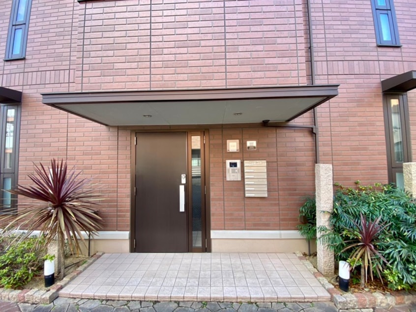 エントランス部分 パルクソレイユⅢ棟