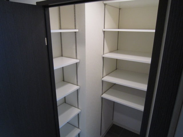 靴箱 ｱｰﾊﾞﾝｳﾞｨﾚｯｼﾞ兵庫ｴｽﾀｼｵﾝ