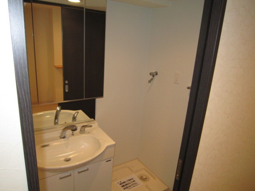 洗面 ｱｰﾊﾞﾝｳﾞｨﾚｯｼﾞ兵庫ｴｽﾀｼｵﾝ