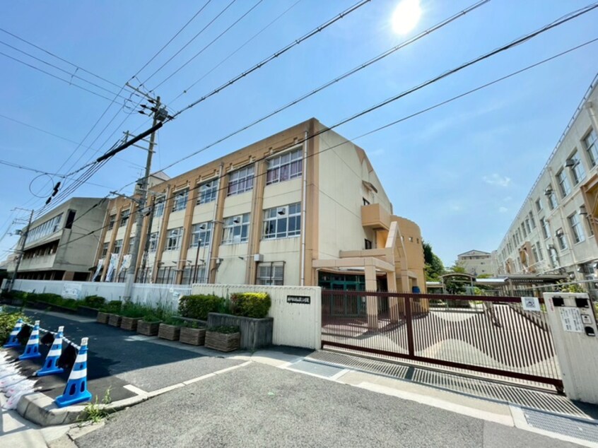 本山第三小学校(小学校)まで250m ソレアード森南