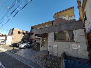 フェリーチェ
