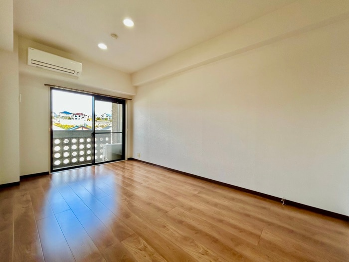 居室 カ－サミガタ