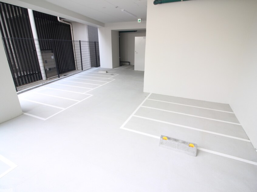 駐輪場 Blue福島