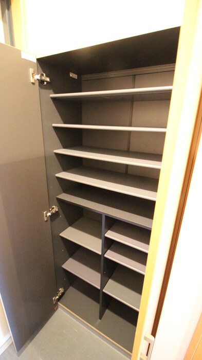 靴箱 レクエルド藤