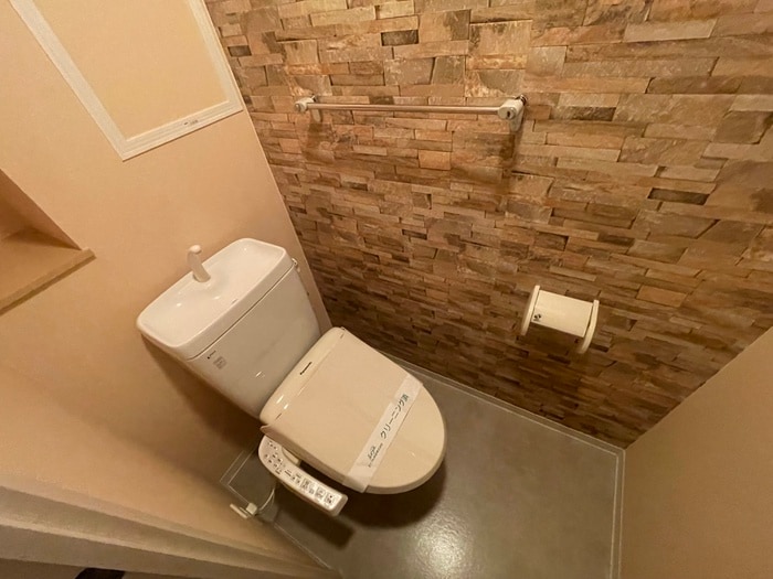 トイレ シオン中山