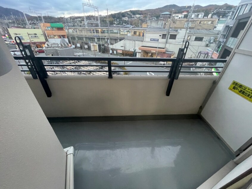 ベランダ・バルコニー シオン中山