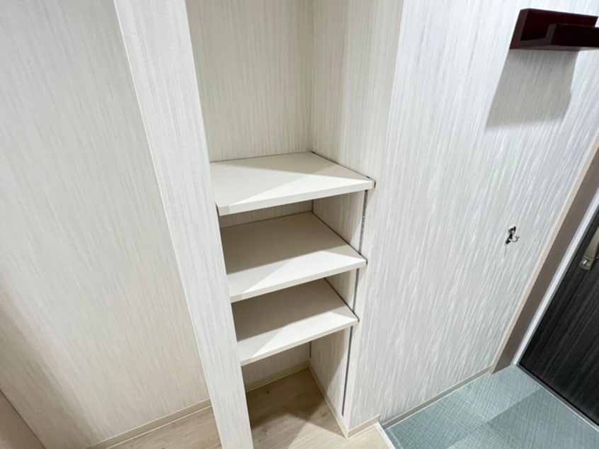 靴箱 Lustore西宮北口