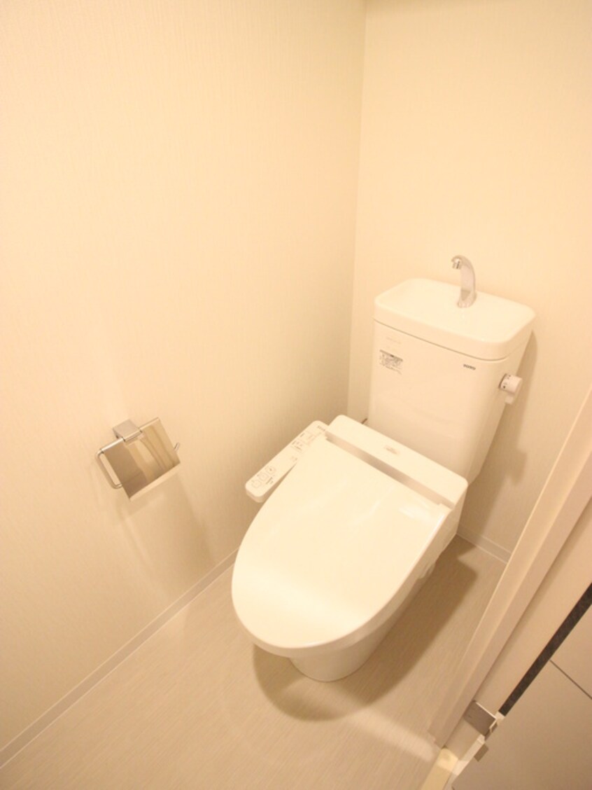 トイレ コンフォート弁天