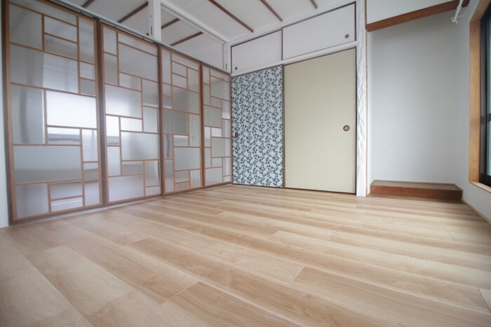 居室 TSUBAKI HOUSE