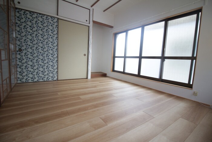 居室 TSUBAKI HOUSE