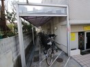 駐輪場 サンパレス甲子園