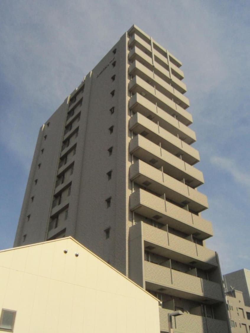 外観写真 エスリ－ド三宮旭通(1003)