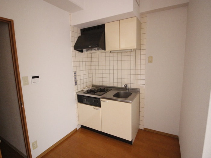 キッチン オズレジデンス花園