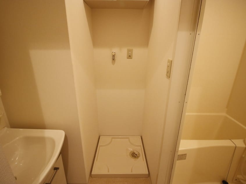 洗濯機置場 オズレジデンス花園