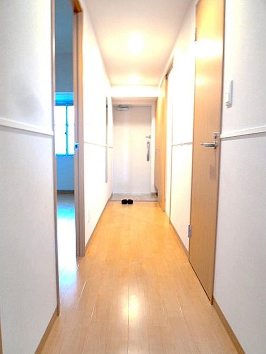 廊下 エスヴェール北梅田