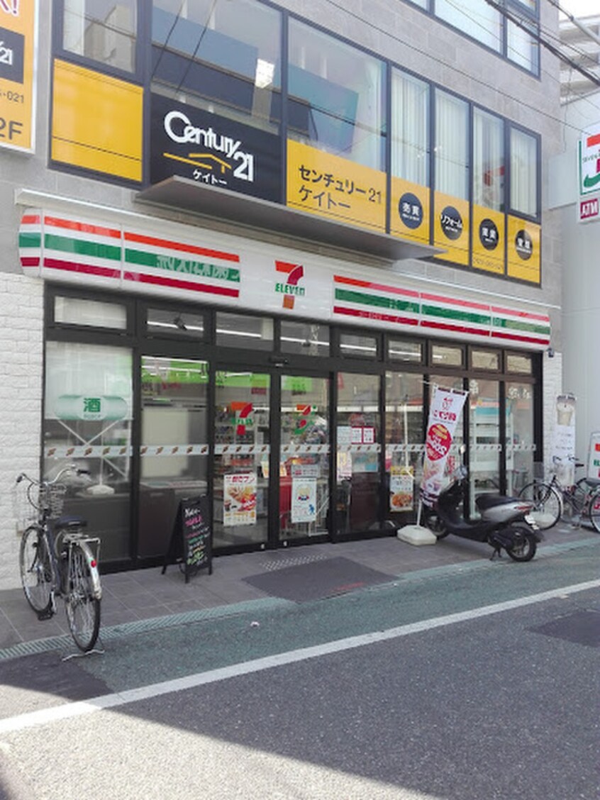 セブン-イレブン 高槻城北通り店(コンビニ)まで150m プレステ－ジ１ｓｔ