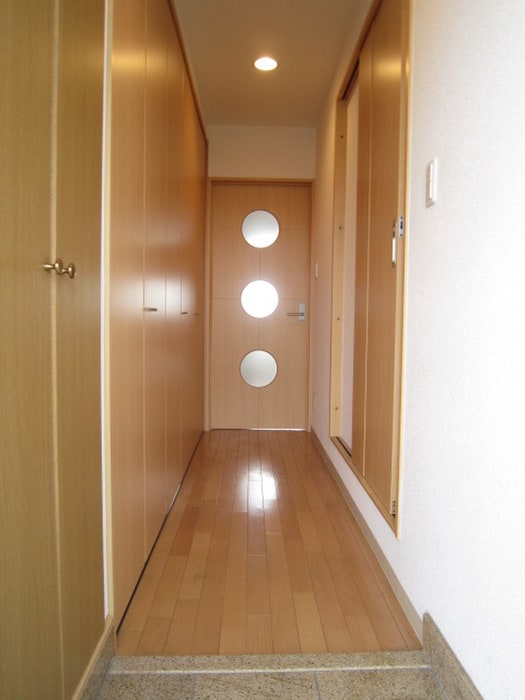 玄関 Celeb布施東