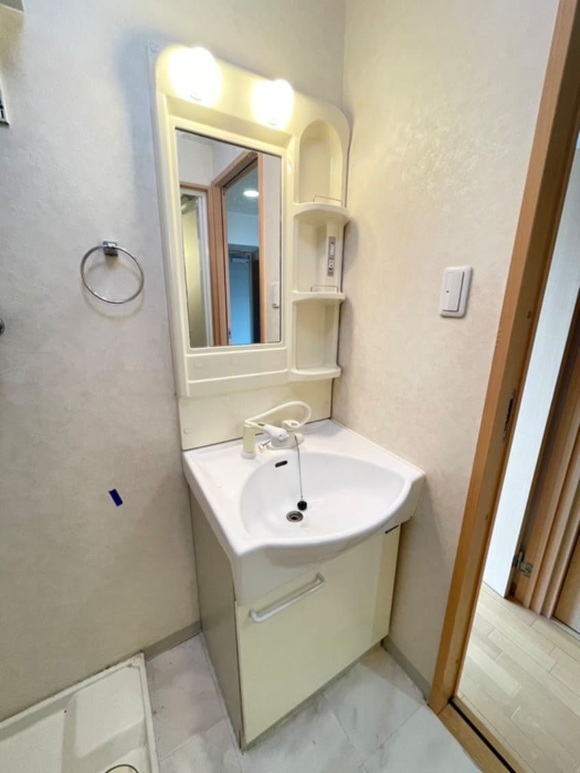 洗面 Celeb布施東