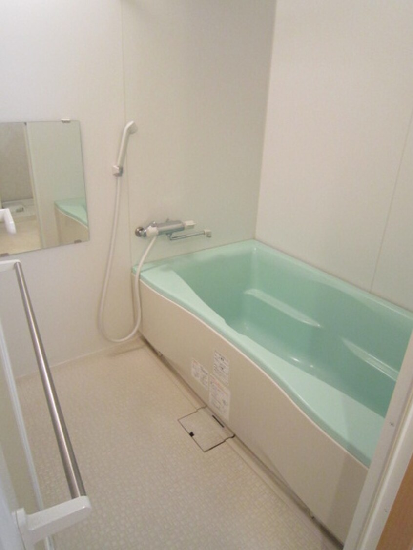 バス／シャワールーム等 Celeb布施東