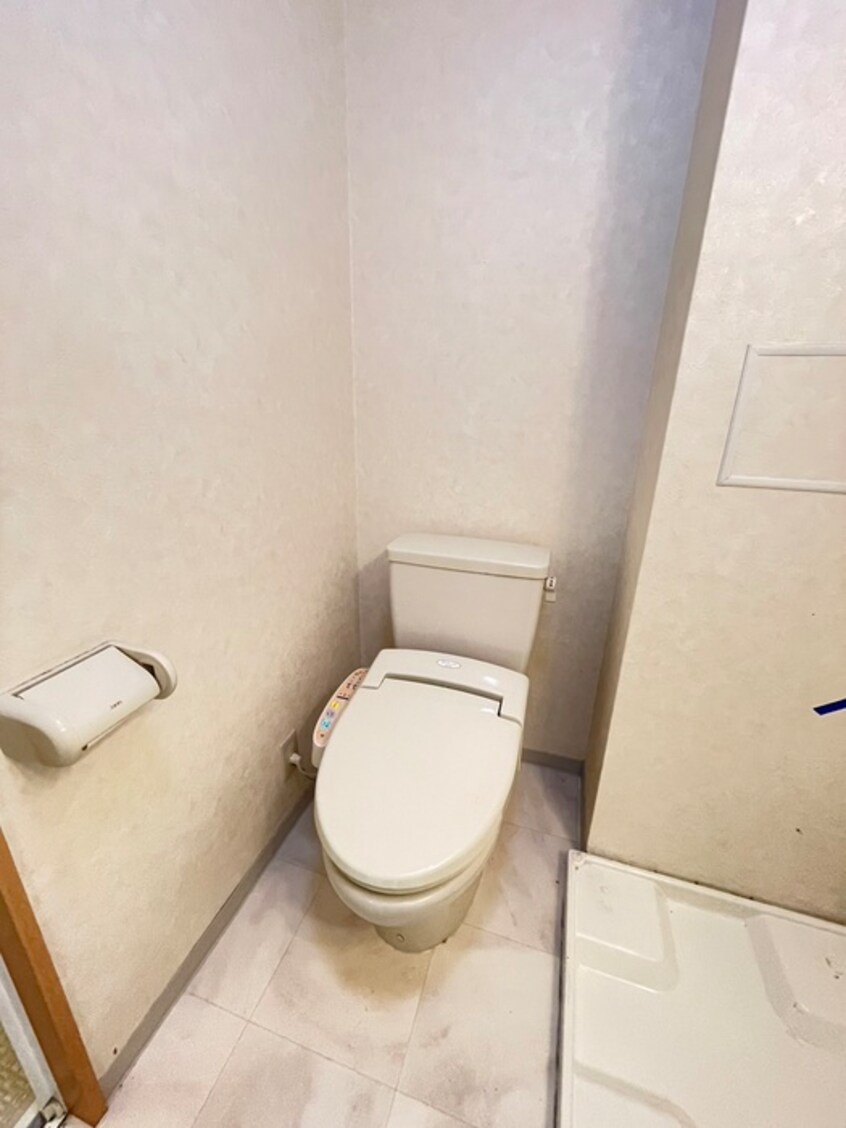 トイレ Celeb布施東