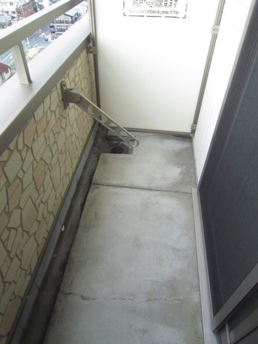 ベランダ・バルコニー Celeb布施東