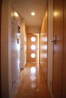 廊下 Celeb布施東