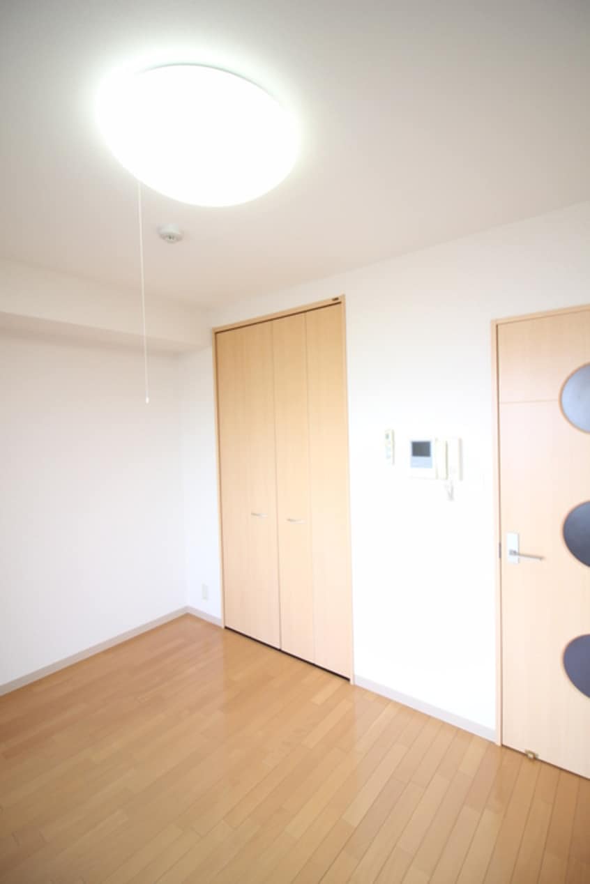 内観写真 Celeb布施東