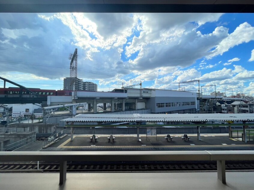 室内からの展望 Celeb布施東