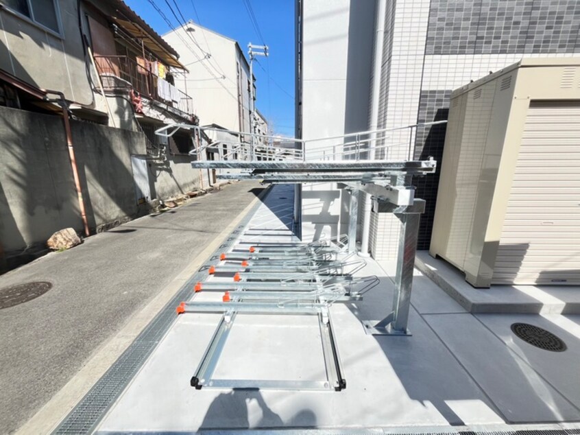 駐輪場 ソリティア桃谷