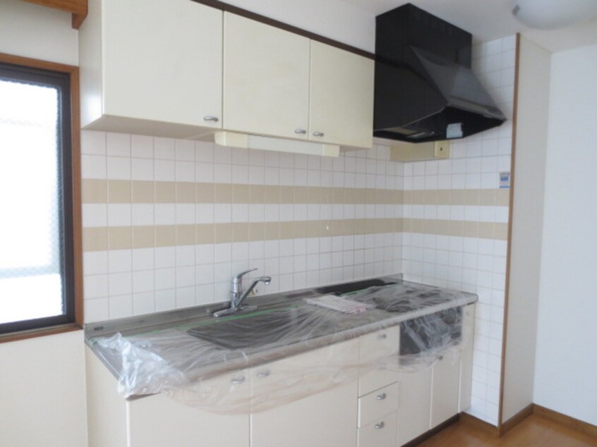 キッチン ラ・ミ－ユ甲東園