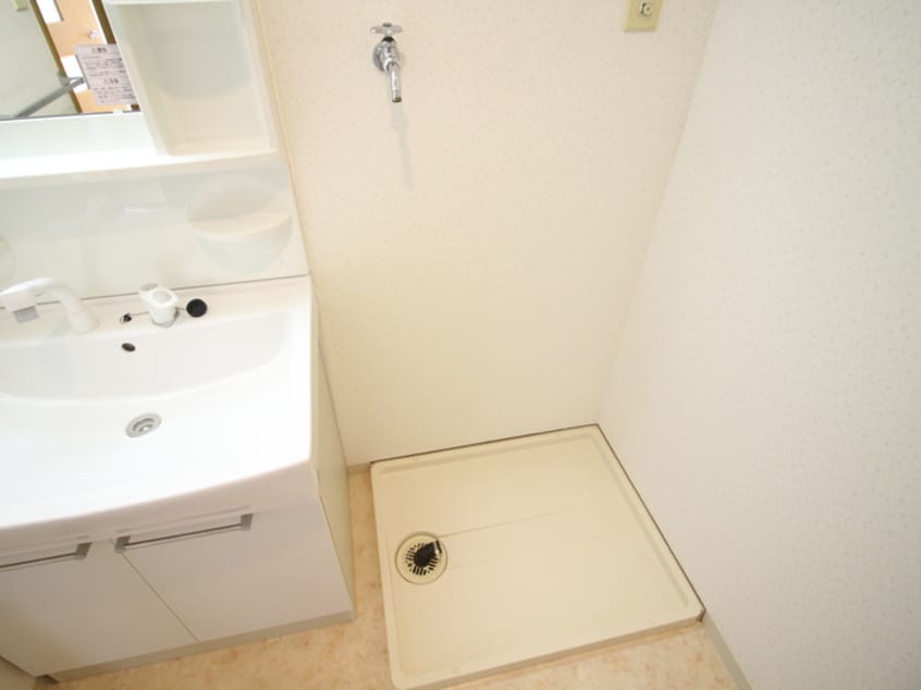 洗濯機置場 ラ・ミ－ユ甲東園