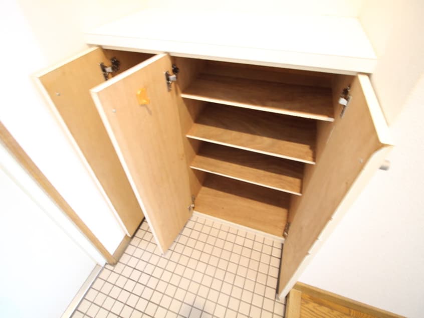 靴箱 ラ・ミ－ユ甲東園