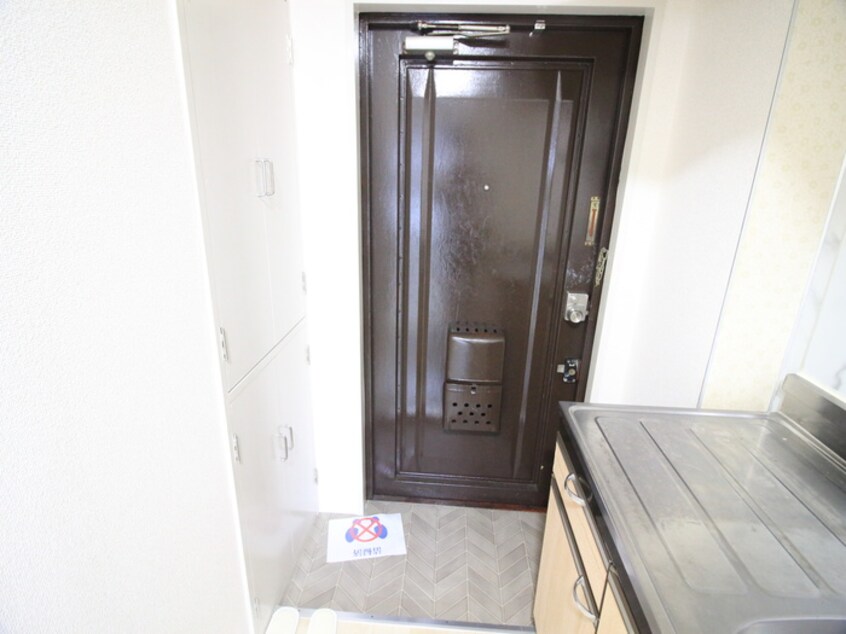 玄関 ＫＡＭＩＴＡＮＩ緑地公園１１