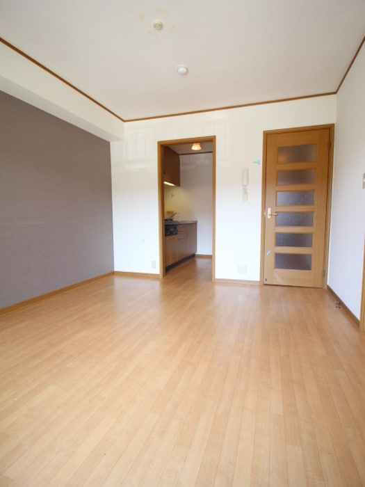 居室 エーデル雲雀丘二番館