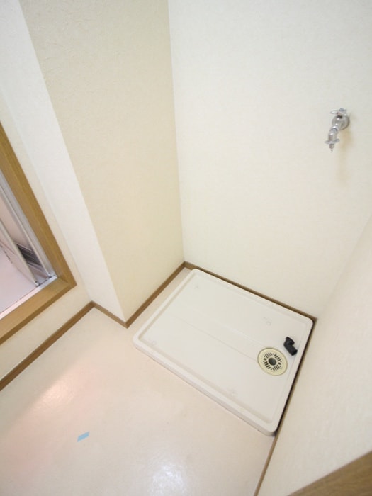 洗濯機置場 エーデル雲雀丘二番館