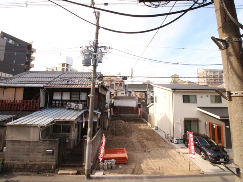 室内からの展望 ESCALADE