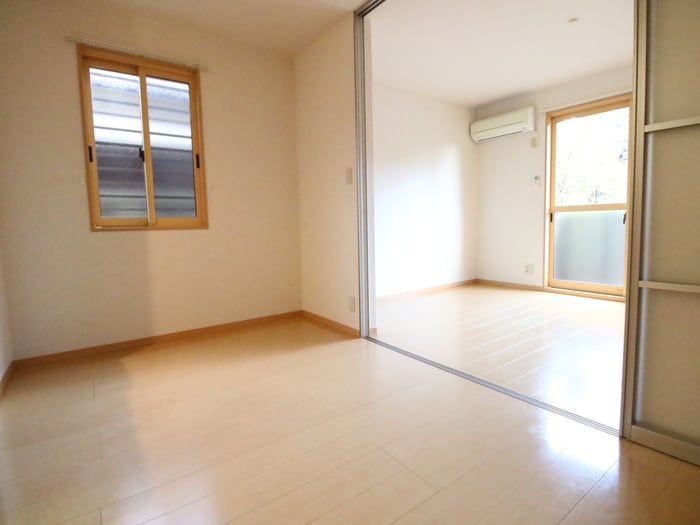 居室 グランパルクコ－ズ