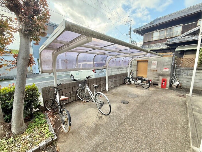 駐輪場 ハイツタイガ－