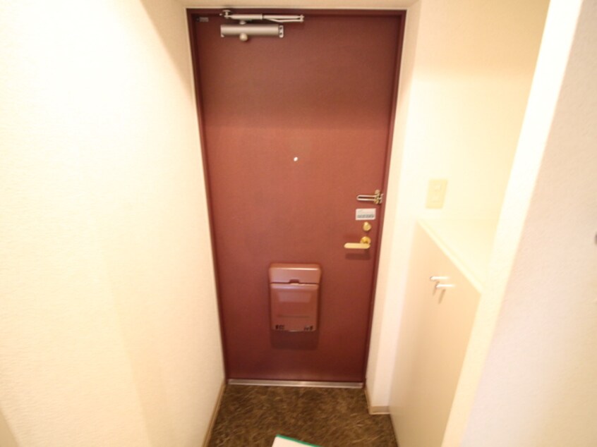 玄関 フレンドビラ三国ヶ丘