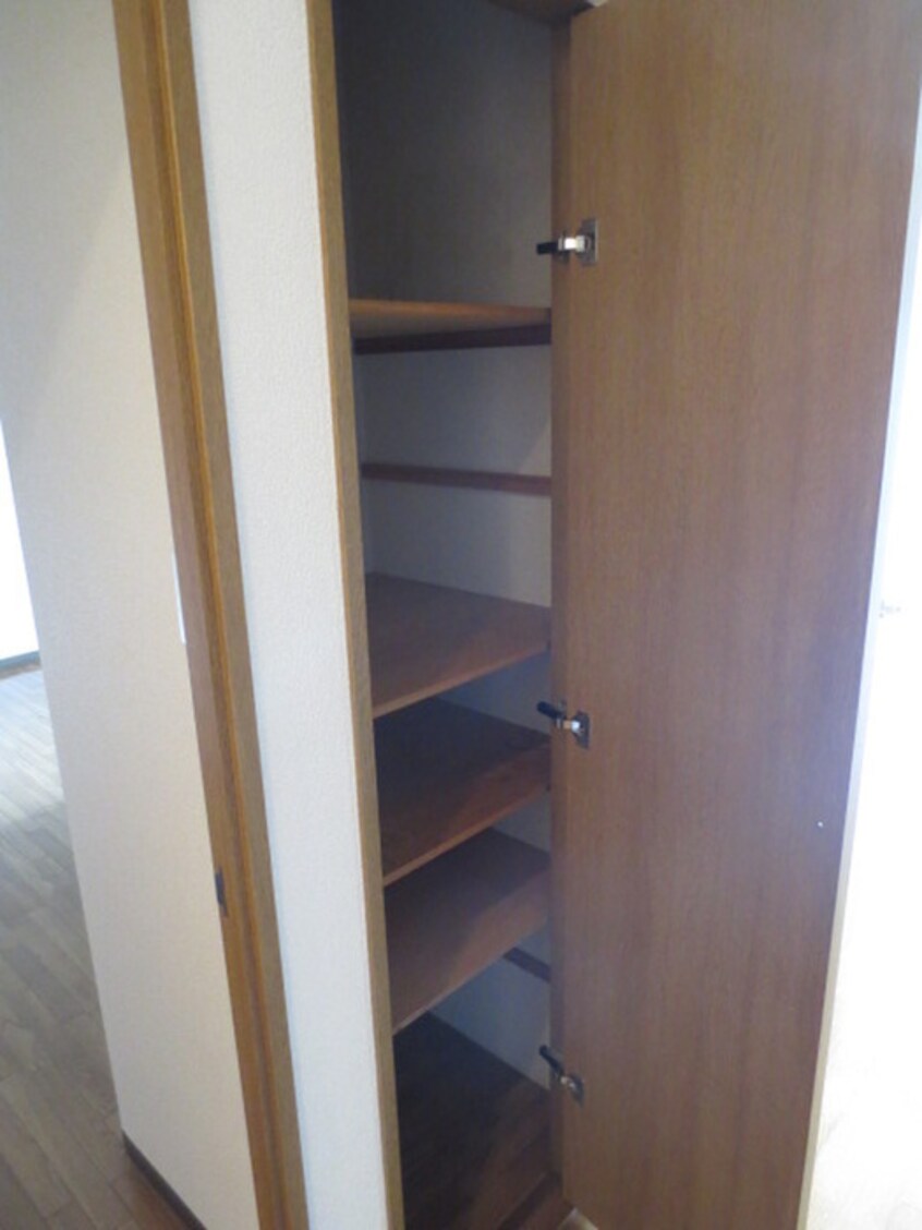 収納 ＩＳＭ大阪城公園（南棟）　