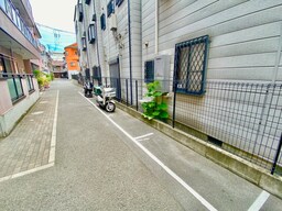 バイク置き場