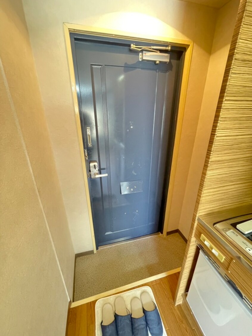 玄関 ＹＯＵハイム衣摺Ⅱ番館