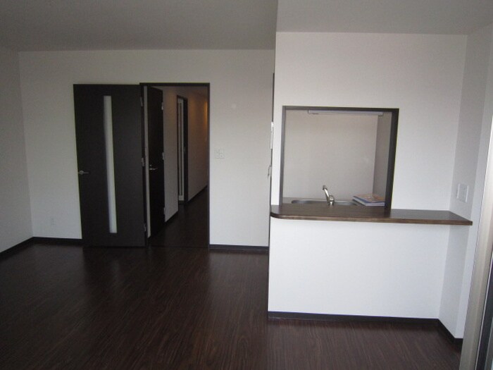 内観写真 エレメンタリ－プレイス