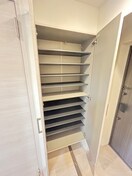 靴箱 スプランデッィッド京橋EAST